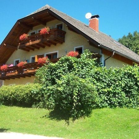 Ferienwohnung Typ 1 Im Haus Huber In Bleiburg Extérieur photo