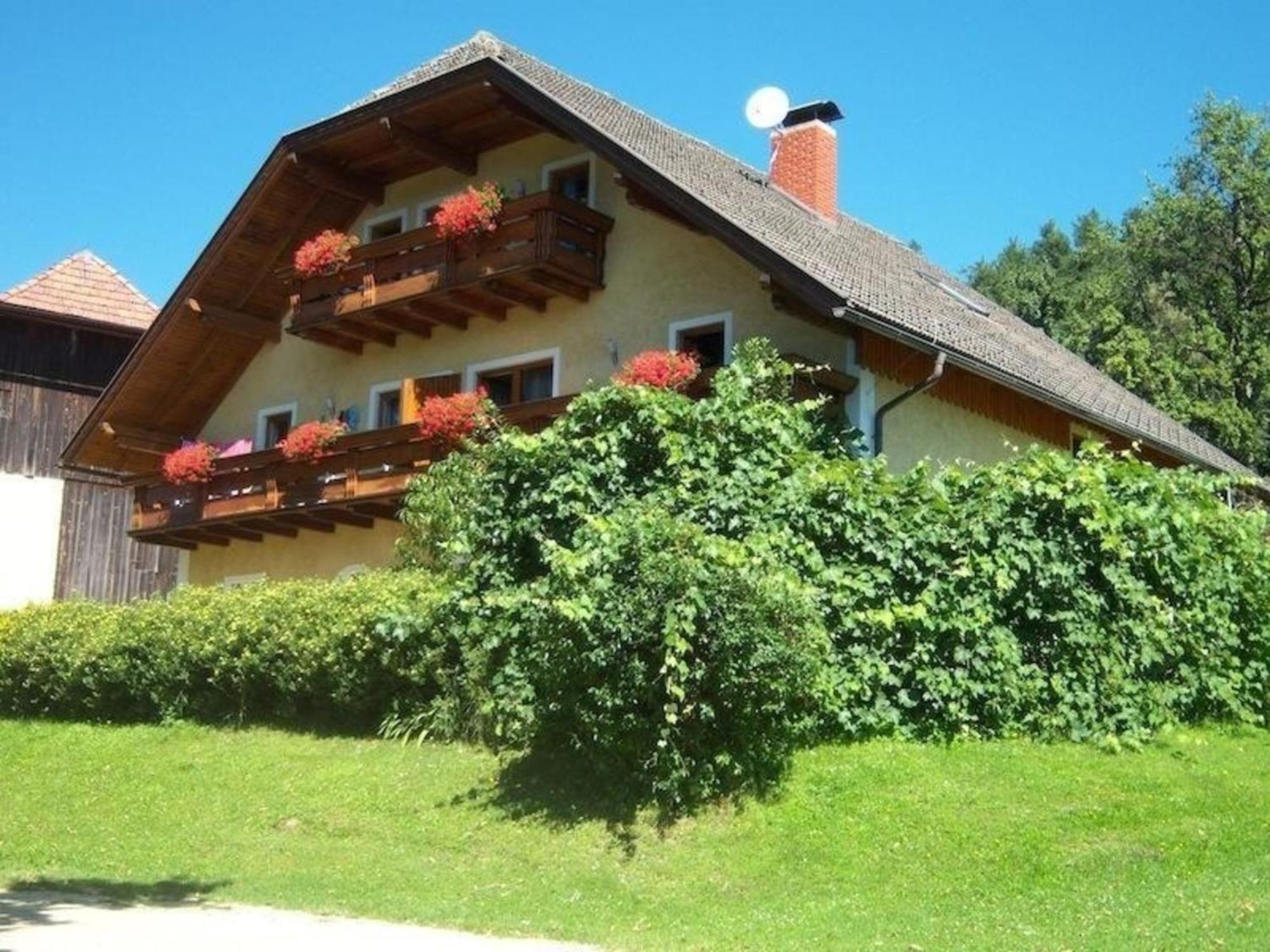 Ferienwohnung Typ 1 Im Haus Huber In Bleiburg Extérieur photo