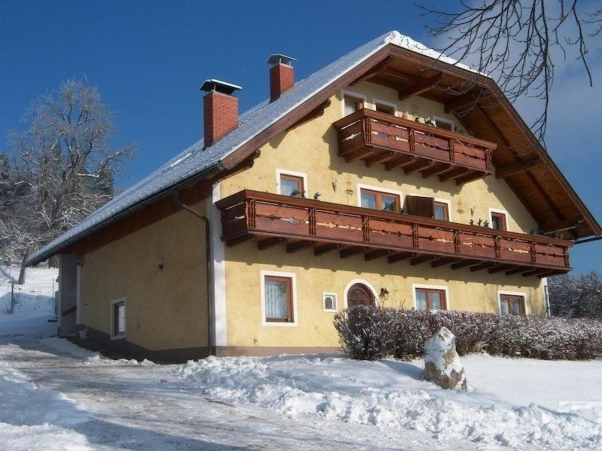 Ferienwohnung Typ 1 Im Haus Huber In Bleiburg Extérieur photo